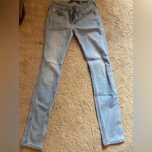 Women’s Hollister Light Wash Super Skinny Jeans